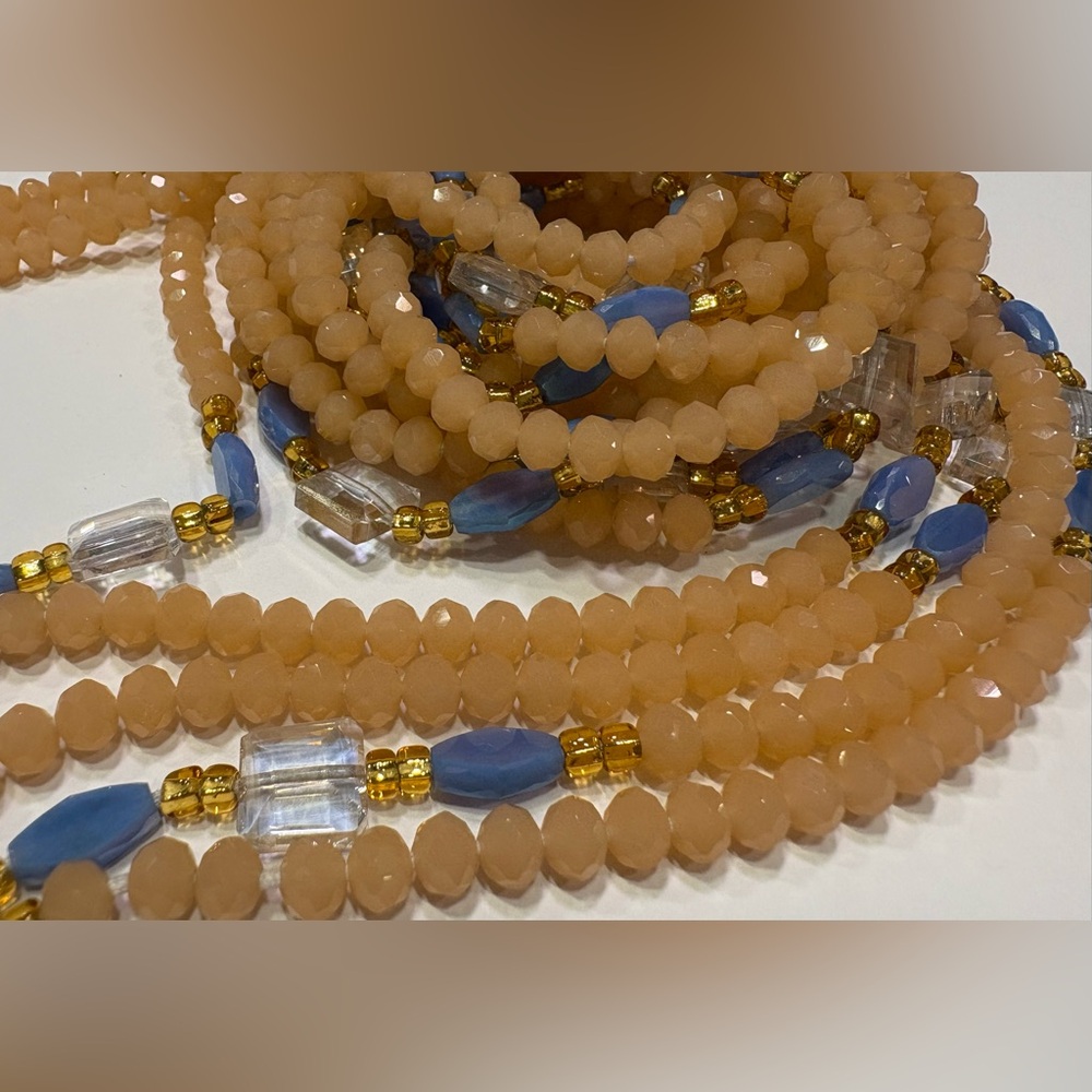 NWT “PEACHEEZZZ” Crystalline Beads w/Clear, Blue & Gold accents up to 50 length - Picture 13 of 16